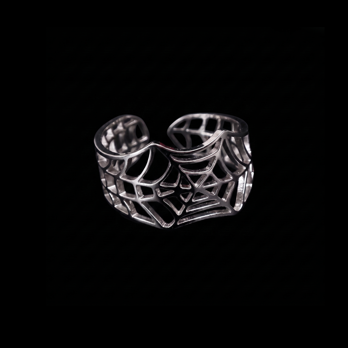 Webbed Adjustable Ring